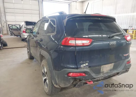 2015 Jeep Cherokee Trailhawk из США, поврежденный, VIN 1C4PJMBS4FW713328